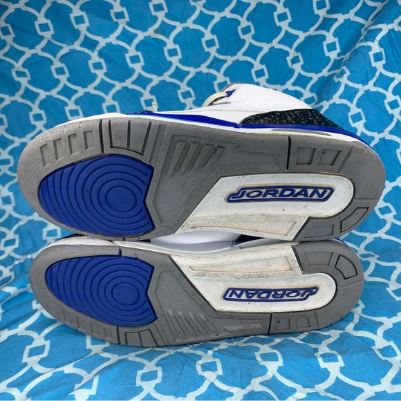 Nike Women’s size 8 Air Jordan 3 racer blue retro og Wmns cement grey sneakers - Picture 5 of 11